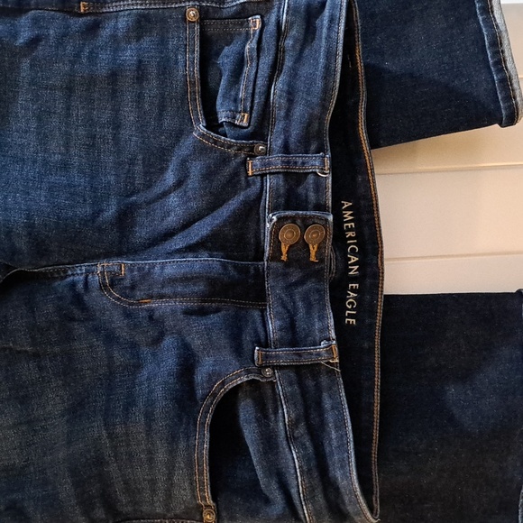 American Eagle Fit and Flare Next Level Stretch Jeans - Picture 4 of 6